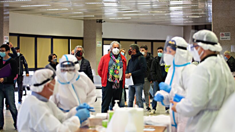 Altro pasticcio di Speranza sui viaggi. Quarantena e test al rientro in Italia