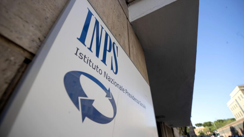 «Dimenticato per un anno dall’Inps»