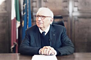 Scuole chiuse non solo in zona rossa. Visite vietate anche per la Pasqua