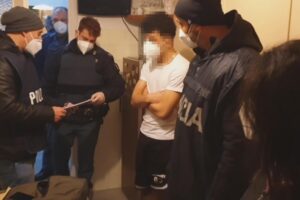Sgominati trafficanti di clandestini collegati con un terrorista dell’Isis