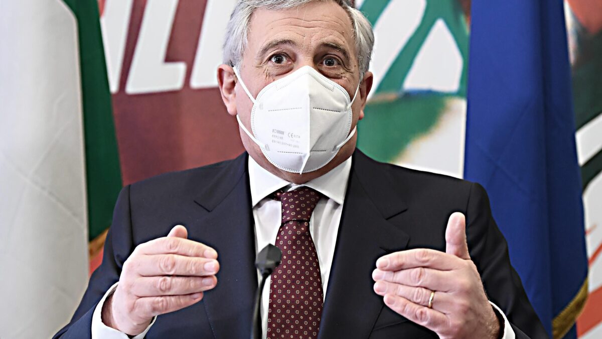 Anche Fi scende in campo su Iveco. Governo pronto a stoppare i cinesi