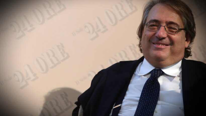 Tre email messe agli atti inguaiano l’ex direttore del «Sole 24 Ore»