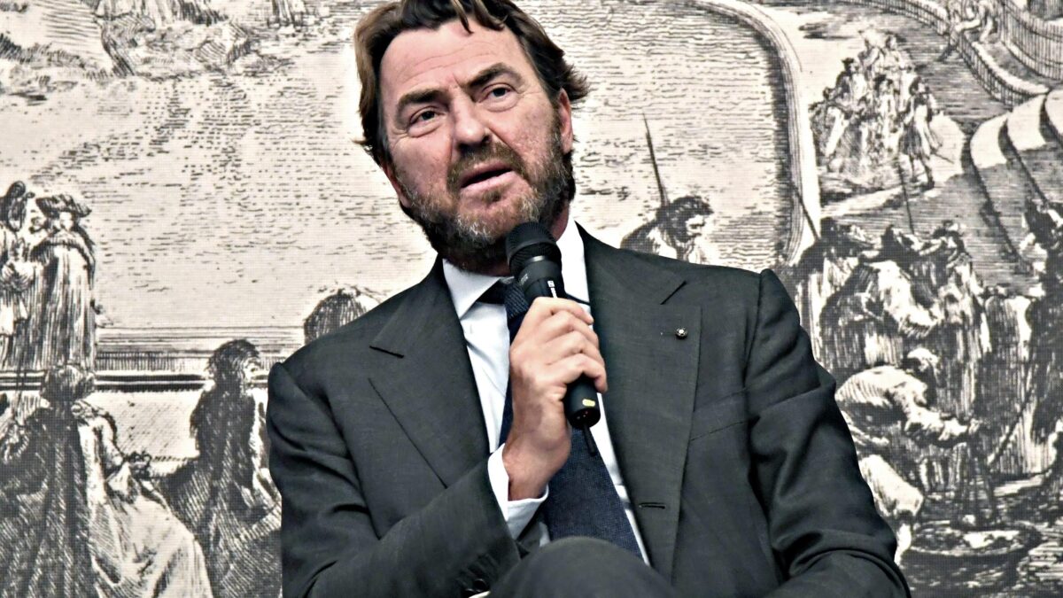 «Meglio di noi pure i greci. Si sono mossi prima e ci soffiano già i turisti»