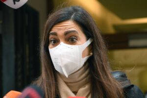 Trovatele un compagno altrimenti la Boldrini schiavizza le collaboratrici