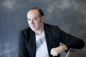 «Serve una nuova alfabetizzazione. Riappropriamoci di tempo e patria»