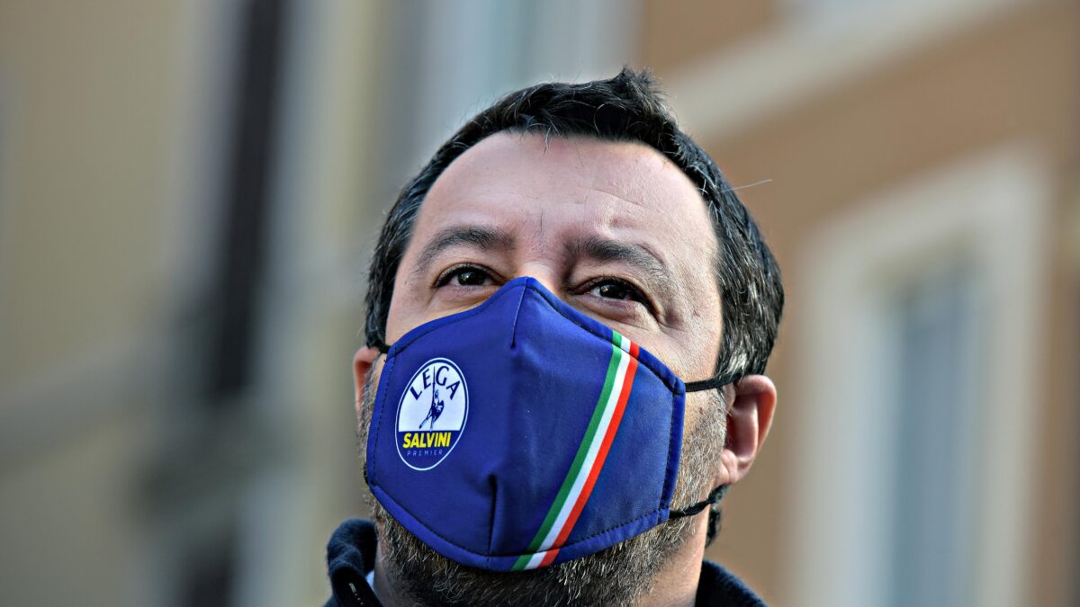 Salvini: «Speranza non capisce il dramma delle partite Iva ma dovrà cedere»