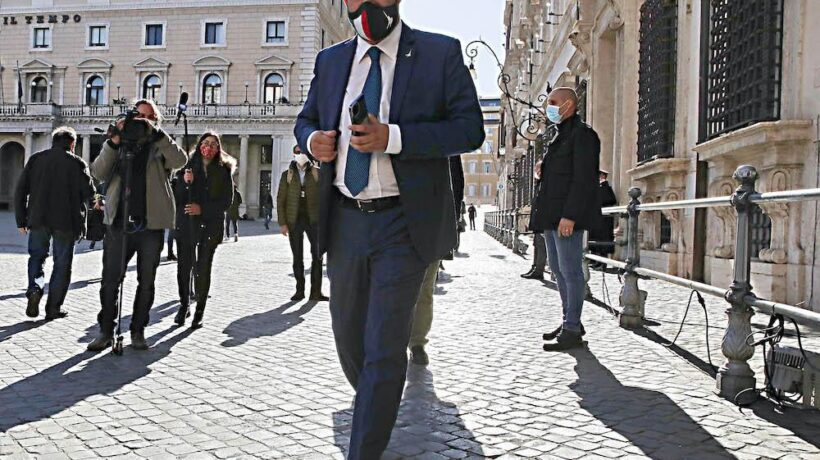 Stop liti per sei mesi. Patto Letta-Salvini su vaccini e imprese