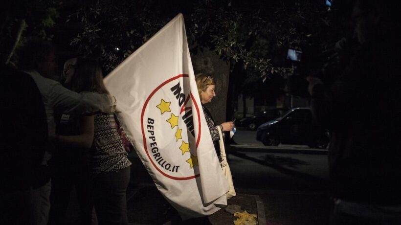 Rousseau divorzia dal Movimento litigando su chi paga gli alimenti