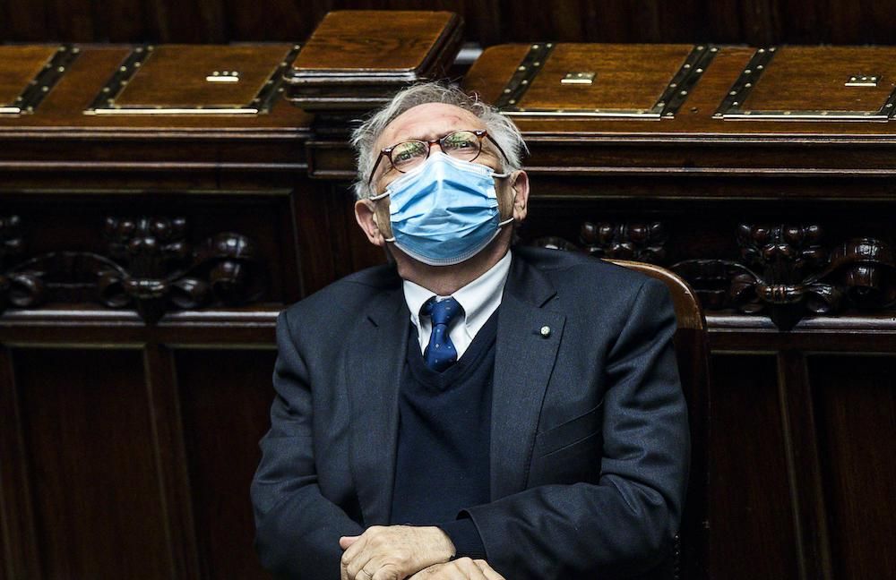 Lei Bianchi che fa per la scuola, oltre a sperare?