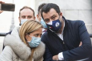 Il coprifuoco arriva in Parlamento: rischia d’incenerire il centrodestra