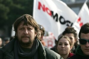 Ai giornali lo scandalo importa solo se li tocca…