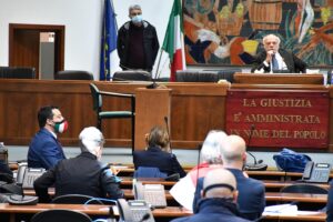 «Non sequestrò nessuno». Il pm dice che Salvini poteva fare il ministro