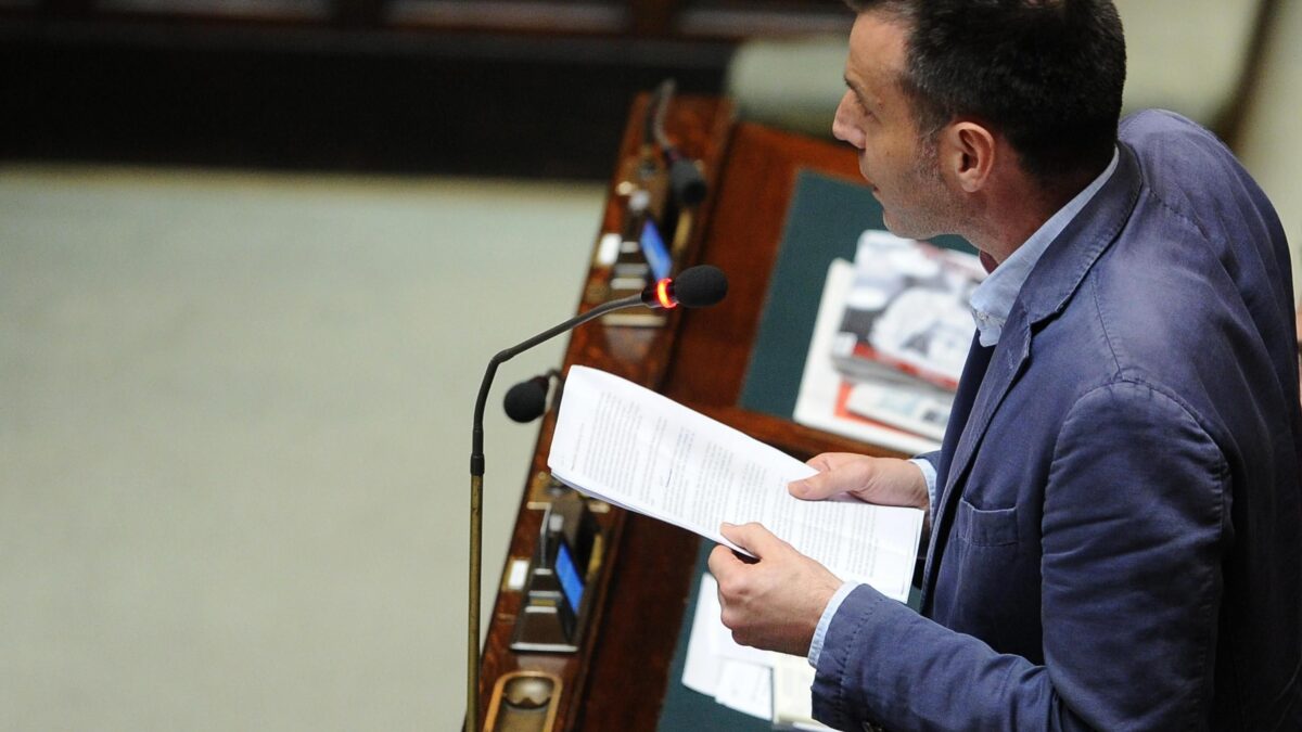 Omotransfobia, Pro Vita e Famiglia: «Bene Ostellari. Ddl Zan proposta ideologica non di buon senso»