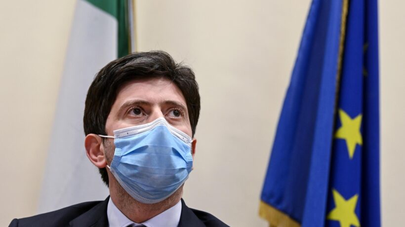 Cure domiciliari, la messinscena di Speranza