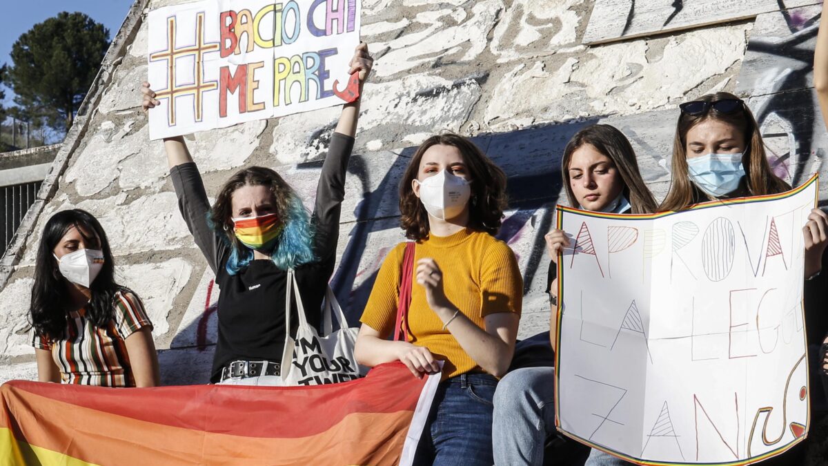 Marina Terragni: «Zan ha il terrore di noi femministe. Fermiamo la sua legge liberticida»