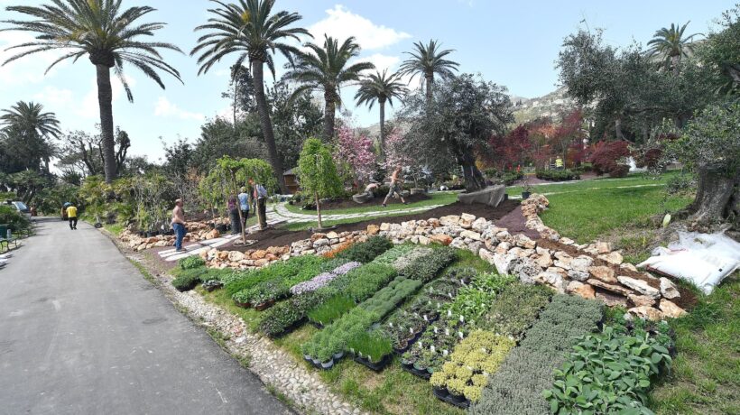 Varcando un cancello a Genova Nervi si passeggia fra il Cile e l’Australia