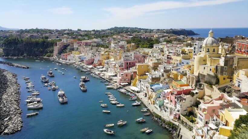 Isole Covid free: Garavaglia ci pensa ma Bonaccini si mette di traverso