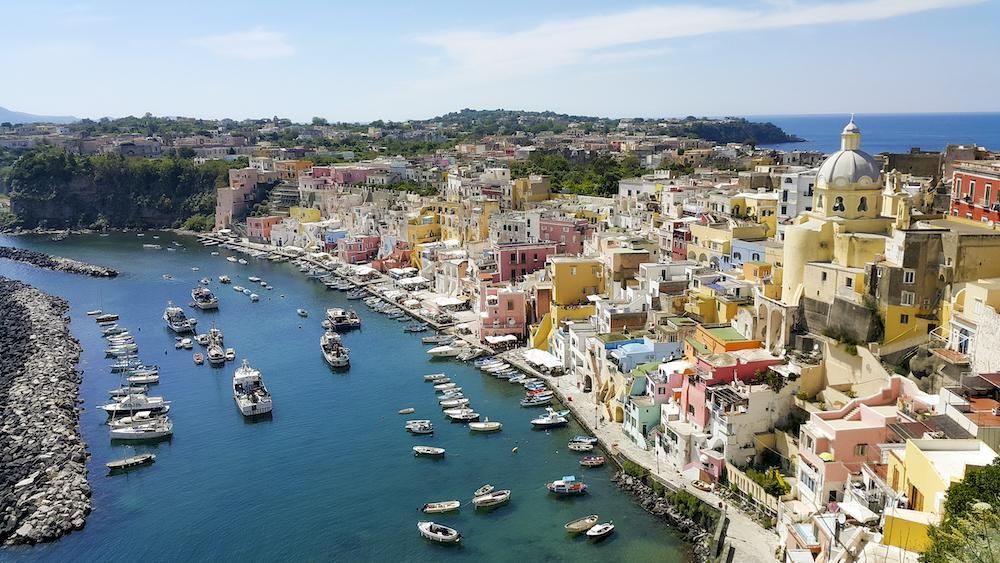 Isole Covid free: Garavaglia ci pensa ma Bonaccini si mette di traverso