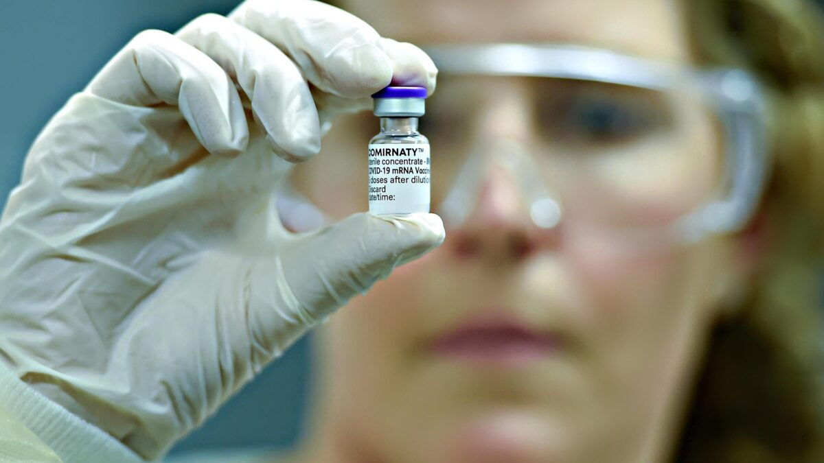 «Pfizer efficace per gli adolescenti»
