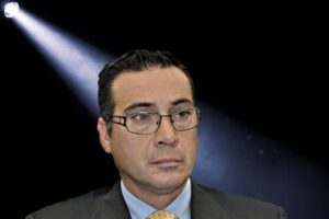 Lo scandalo Biot innesca la zuffa tra Procure
