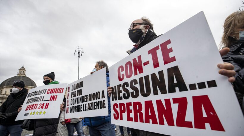 Oggi i ristoratori scendono in piazza. Il governo studia se riaprire dopo il 20