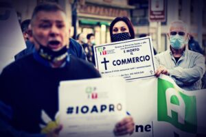 La nostra libertà è diventata una concessione del potere