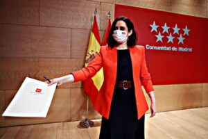 Da Madrid la ricetta per restare aperti senza essere travolti dalla pandemia