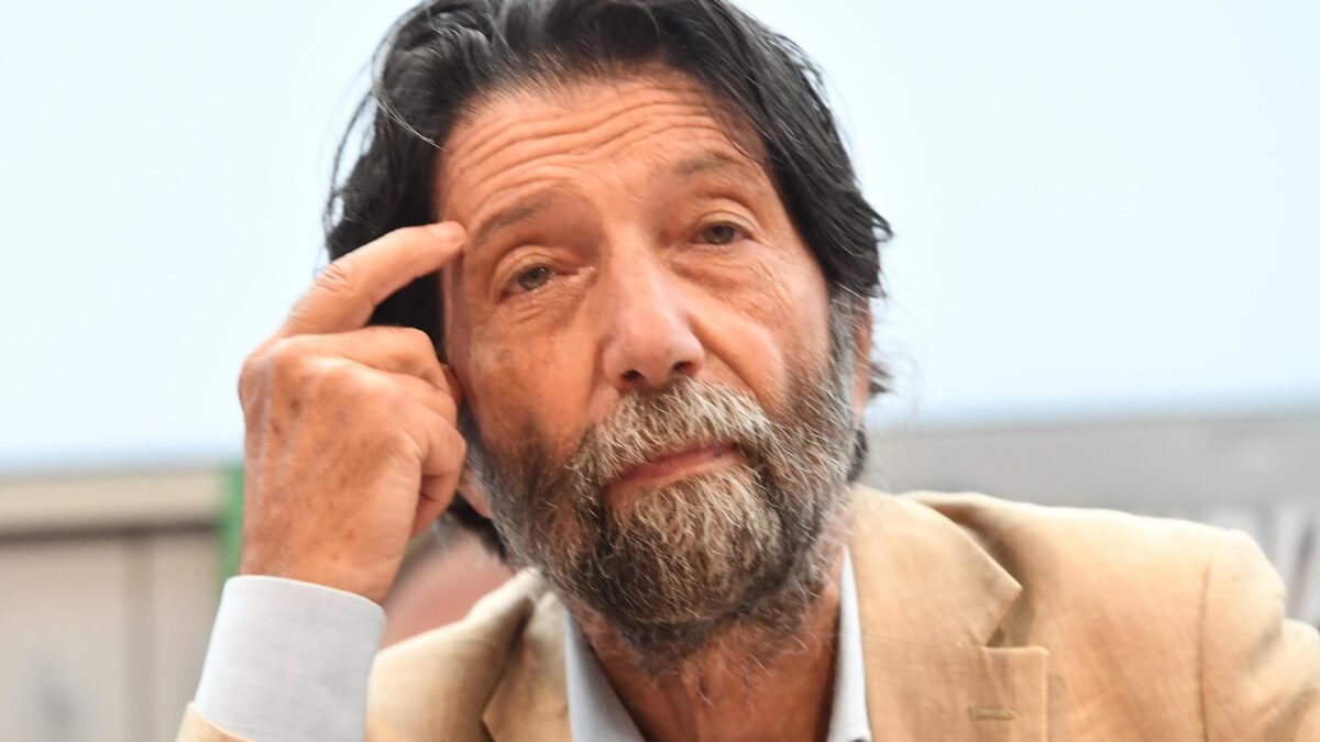 «Rifondare il Pd? Un’illusione. Letta può solo fare sparate»