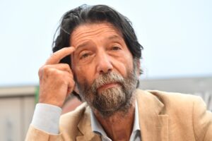 «Rifondare il Pd? Un’illusione. Letta può solo fare sparate»