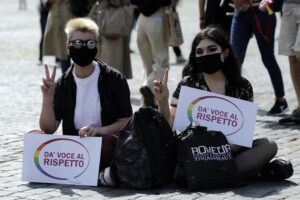 Stiamo perdendo la battaglia per la libertà