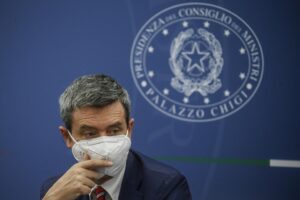 Sul blocco ai licenziamenti il governo sbanda