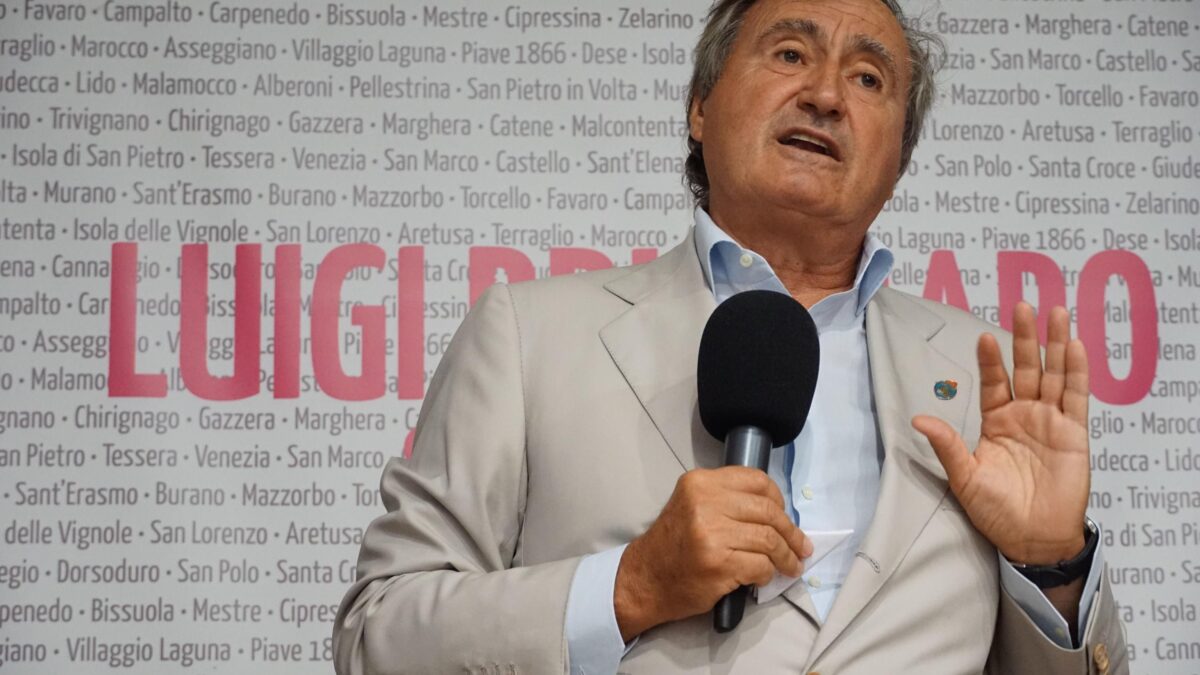 Brugnaro cerca con «Coraggio» un ruolo nella partita per il Quirinale