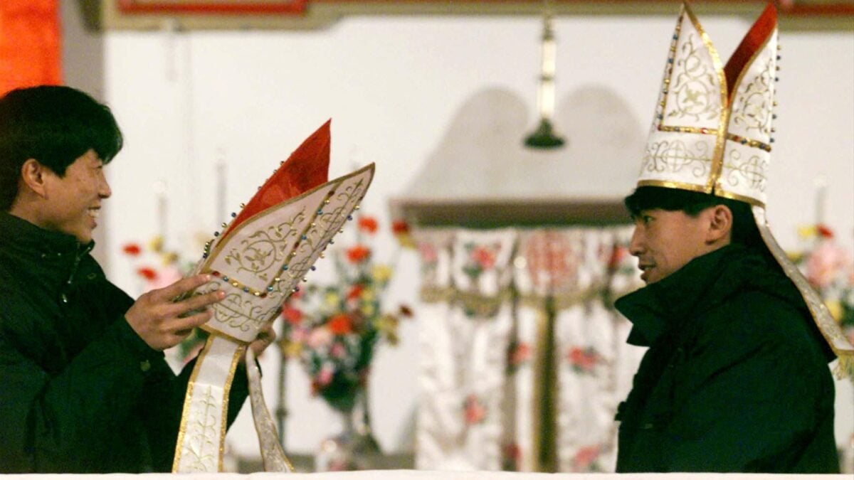 Bernardo Cervellera: «Cattolici in Cina? Va sempre peggio»