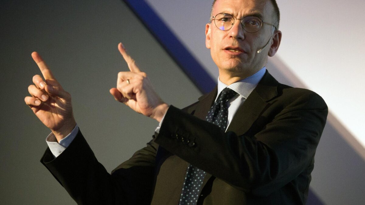 Pur di tassarci Letta scimmiotta i Maneskin