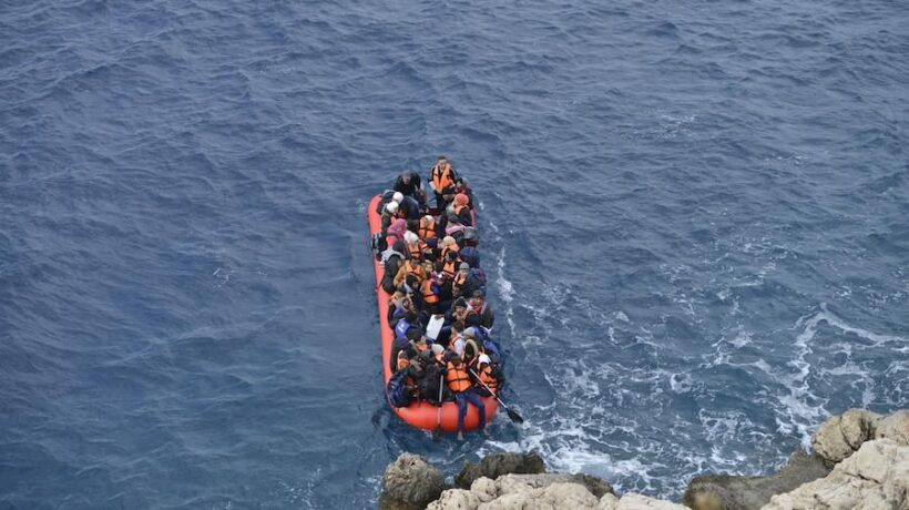 A Lampedusa ritorna la marea di sbarchi. Oltre 1.400 in 24 ore