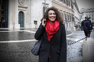 Dopo tanti intoppi finalmente parte l’inchiesta politica sui bambini rubati