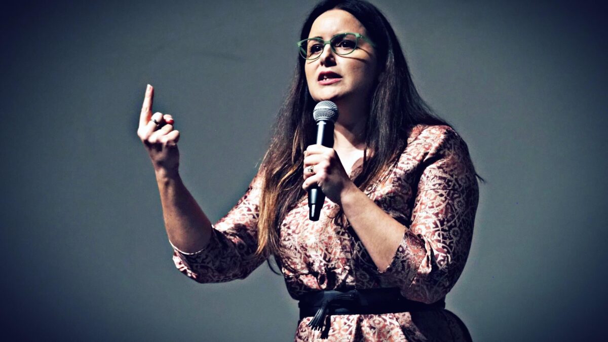 Letta blinda le primarie di Bologna per azzoppare la candidata di Renzi