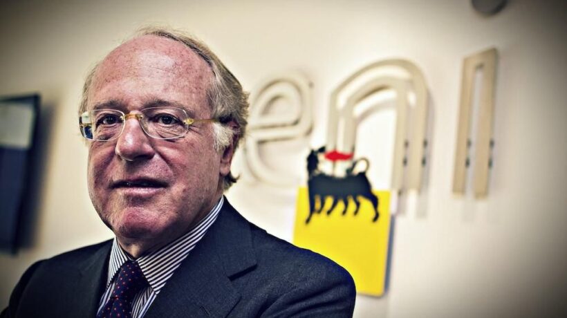 «Toghe, 007, Scaroni e il faccendiere tramavano per far fuori Descalzi»