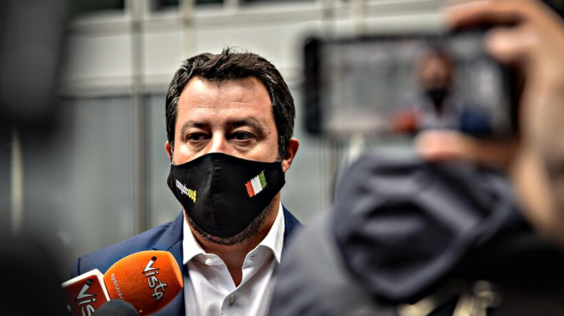 Invasione in corso, ma a processo c’è Salvini