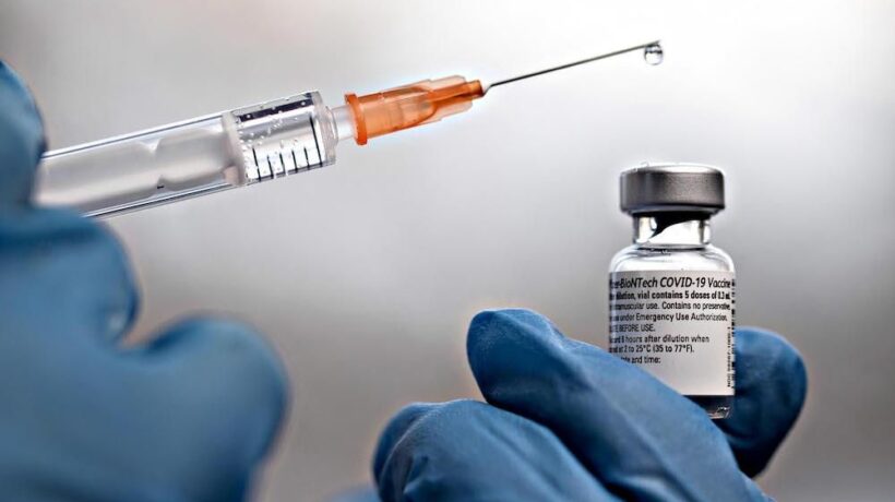 Il caos Pfizer disorienta i governatori. E l’Iss ha un super vaccino inutilizzato