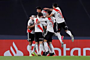 Fuori in 25 per Covid: il River vince lo stesso