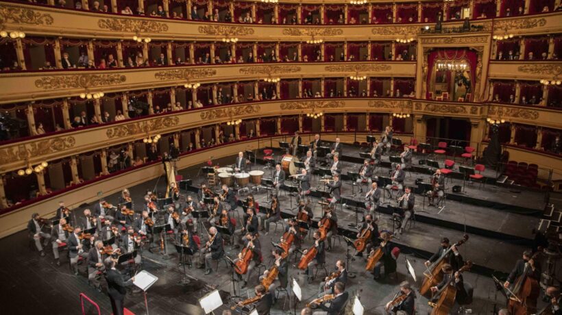 Ristabilite il legame fra artisti e pubblico