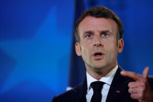 Asse fra Roma e Parigi per fermare i profughi prima delle coste libiche