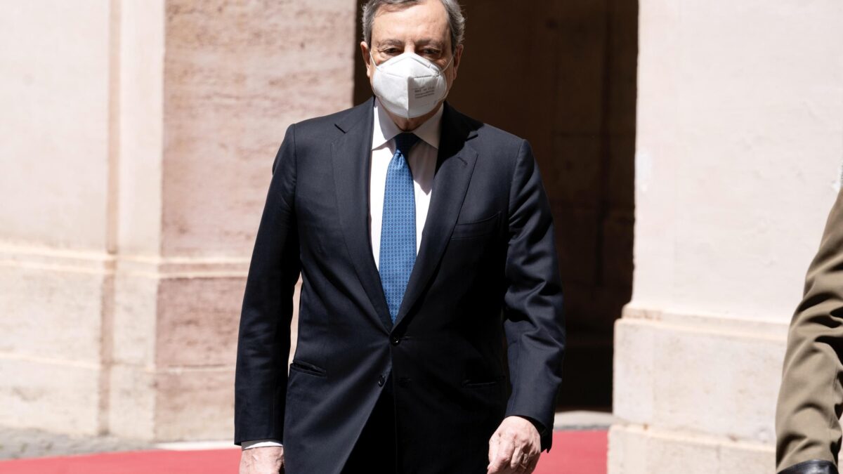 Draghi commissaria il Cdm e il Parlamento