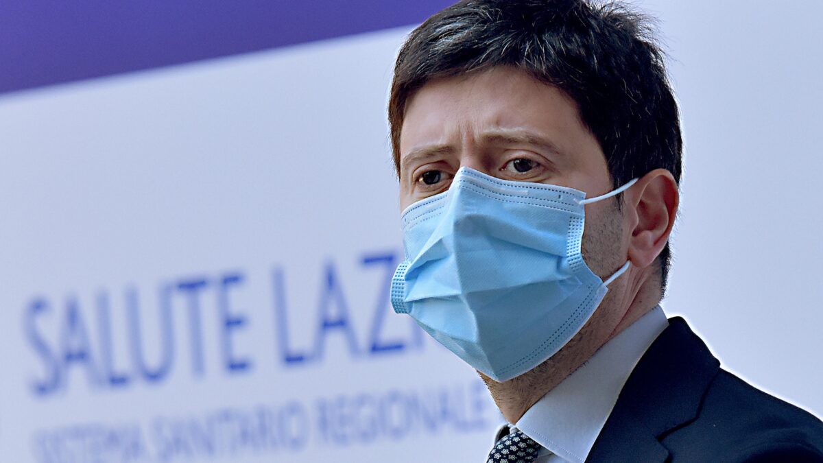 Il ministero ha premiato i dirigenti che non hanno aggiornato il piano