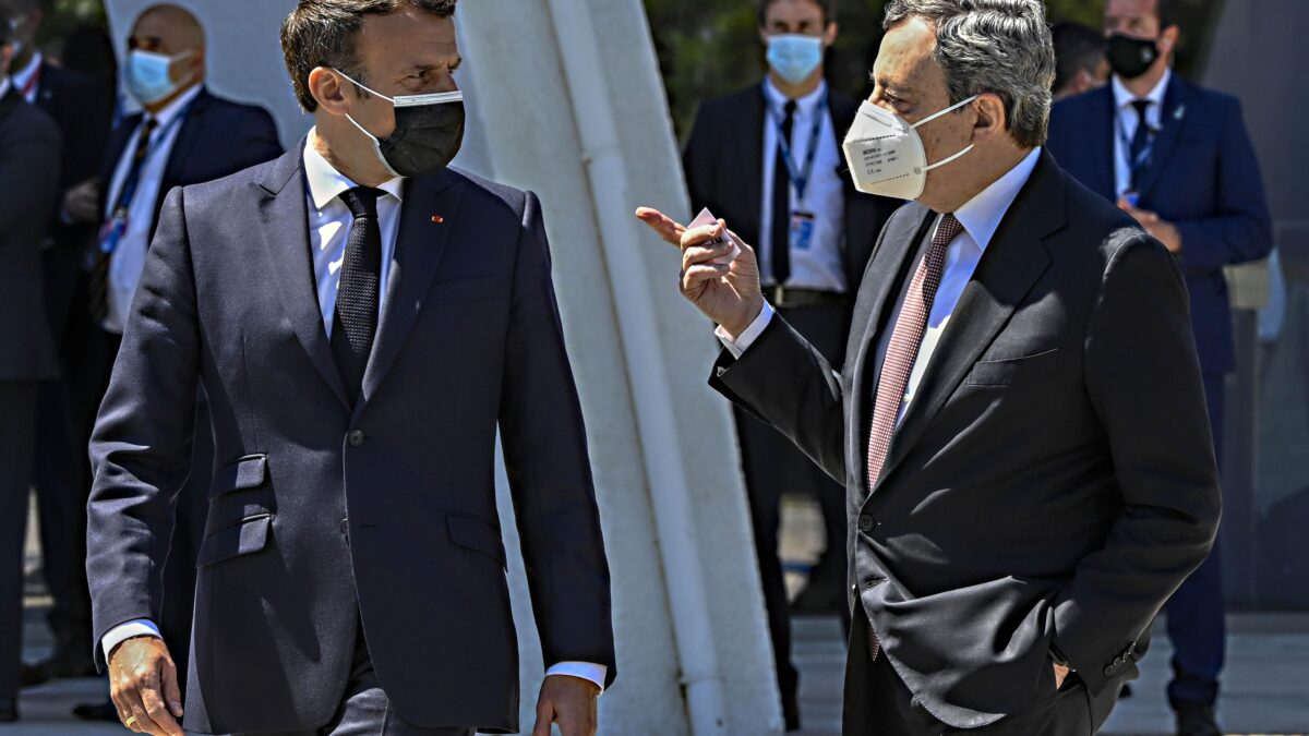 Macron crolla e spiana la via a super Mario