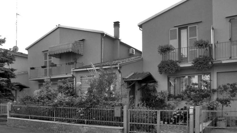 Casette bifamiliari al quartiere INA-Casa Harar di Milano