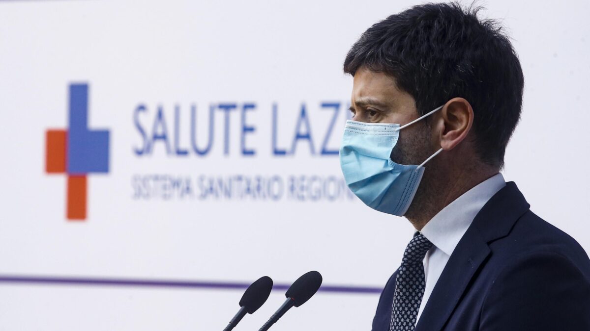 Il ministro isolato perfino nel suo ministero