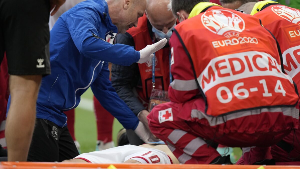 Il cuore di Eriksen si ferma in campo. La gioia all’Europeo è durata un giorno