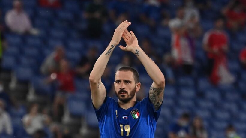 Giallo sull’Italia in ginocchio. Bonucci prende tempo: «Si decide dopo la riunione»